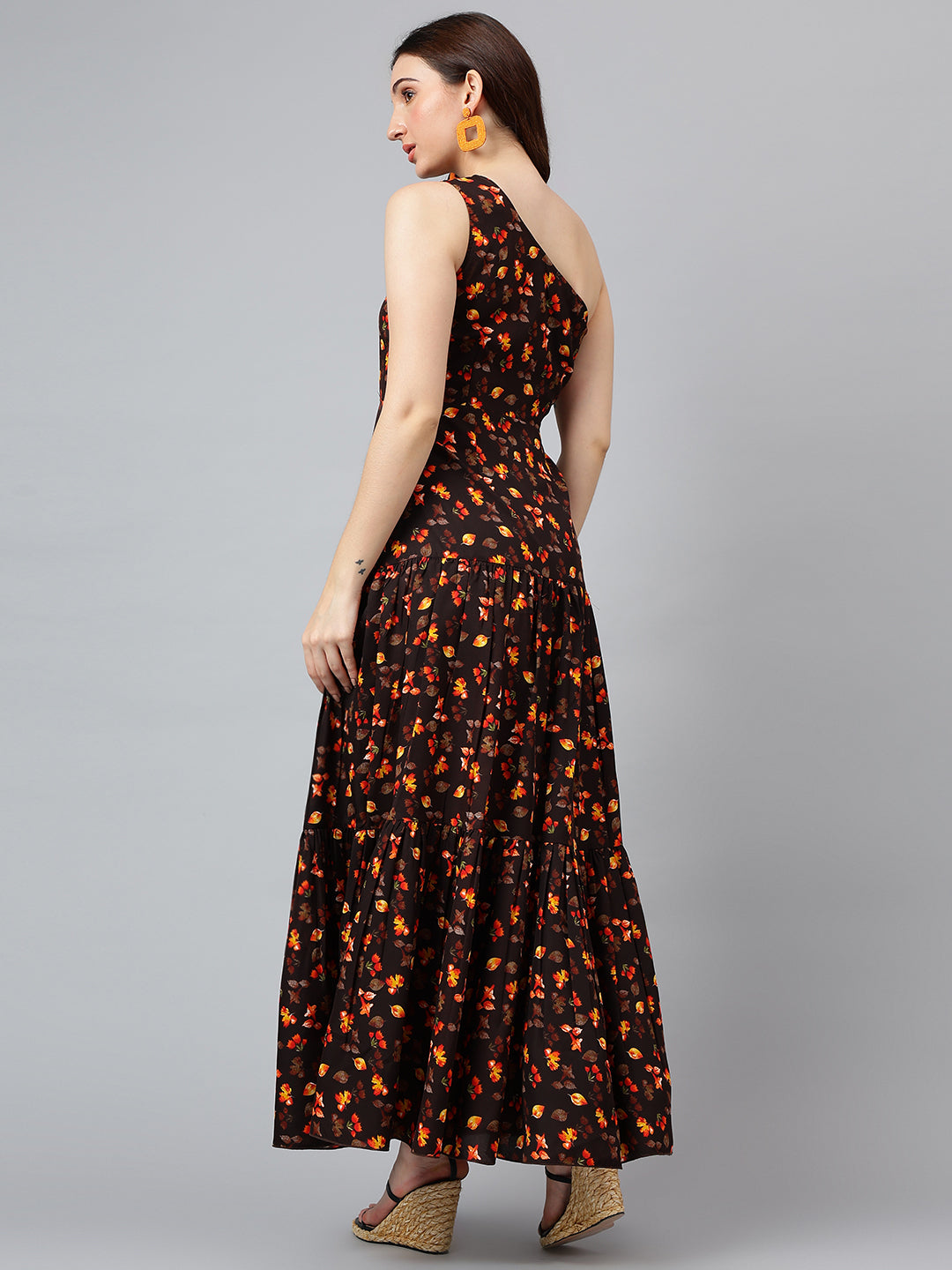 Trymisfit Brown & Orange Leaf Print One-Shoulder Tiered Maxi Dress – Lightweight Boho Style for Women