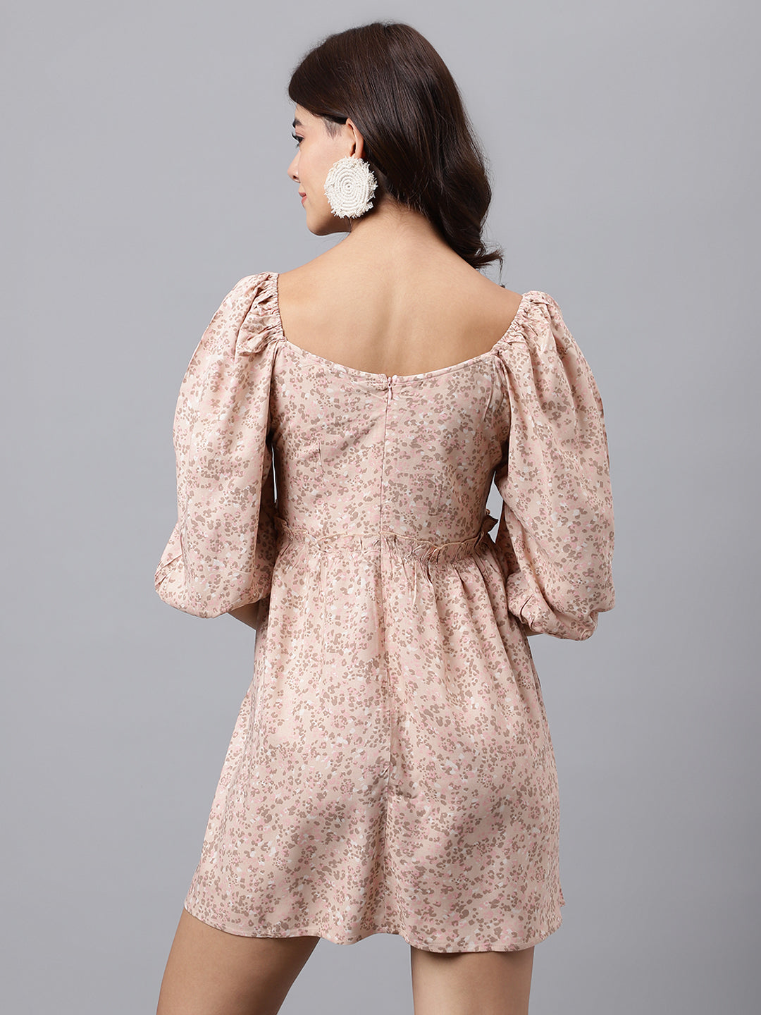 Blush Pink Abstract Print Mini Dress – Sweetheart Neckline, Puff Sleeves, A-Line Silhouette