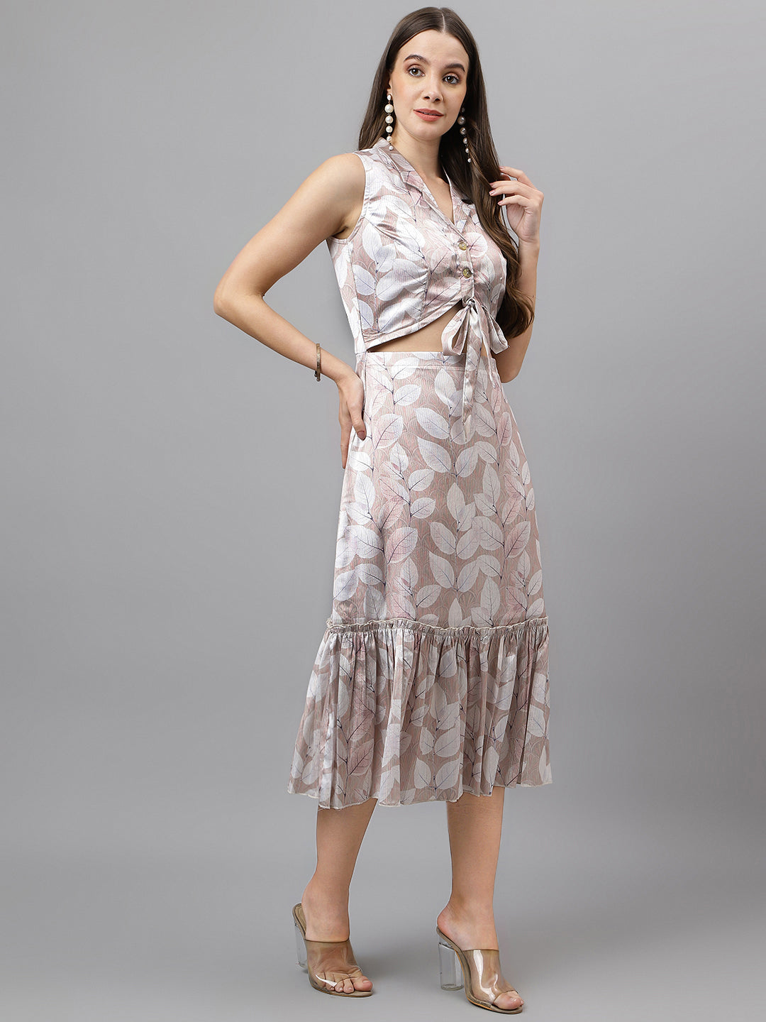 DRSS 0046_FIT & Flared Midi Dress image 3